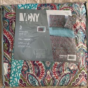 NEW full/queen reversible quilt set